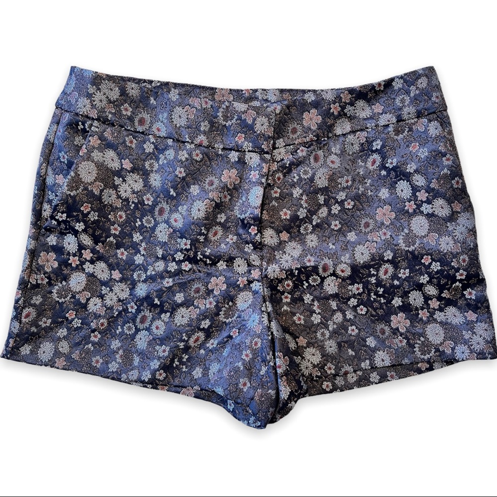 LOFT Navy Floral Flower Brocade Shorts Size 12 4”, Like new. Smoke free